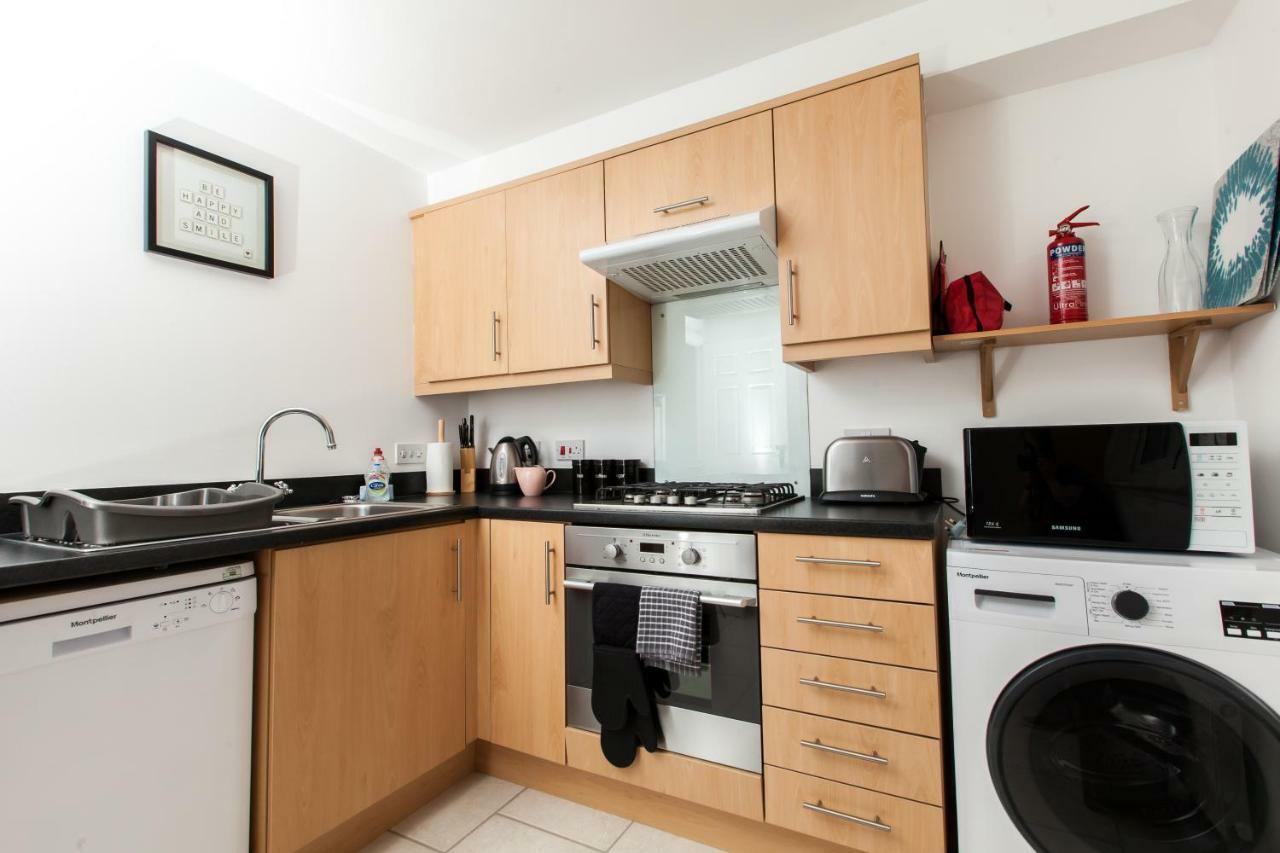 Dunfermline - Premium Two Bedroom Apartment - Kw エクステリア 写真